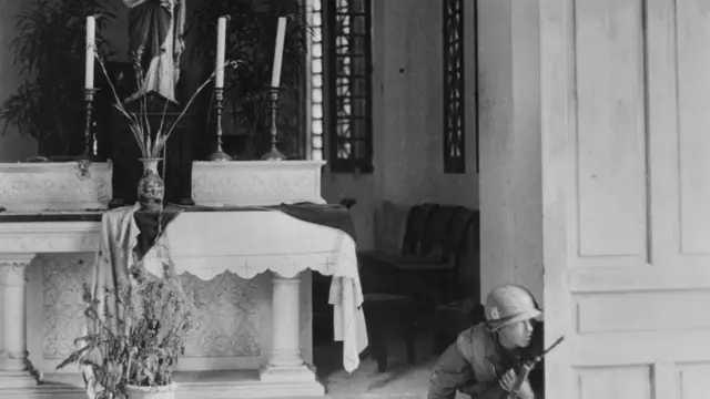 Keystone/Hulton Archive/Getty Images
