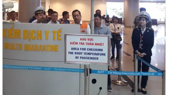 KIểm dịch y tế tại Sân bay Đà Nẵng