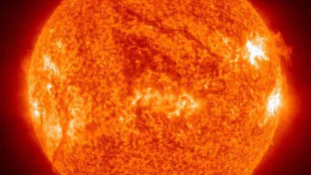 صورة مقربة للشمس