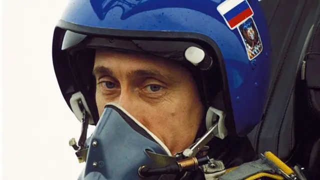 بوتين على متن طائرة