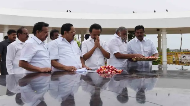 திமுக தலைவர் பதவி: ஸ்டாலின் வேட்பு மனு தாக்கல்