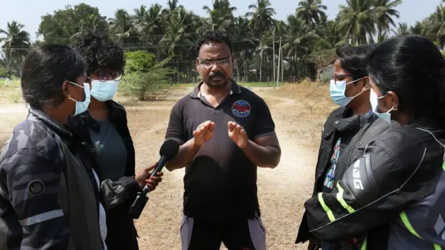 நத்தம் காலனியில்