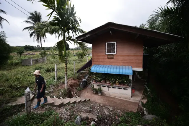 บ้านหลังปัจจุบันของนายภิรมย์