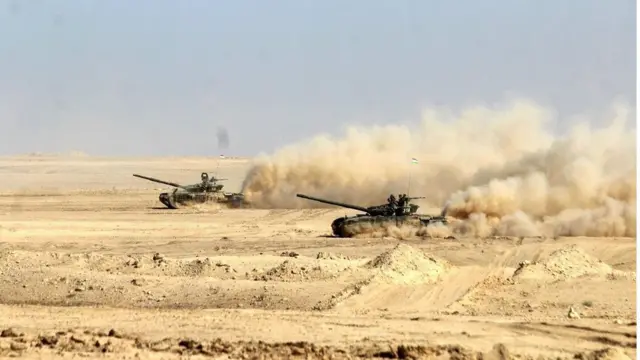 учения в пустыне