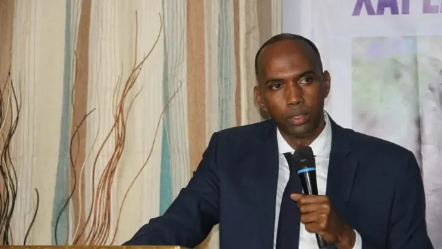 Ra'iisul wasaaraha wuxuu sheegay in xukuumaddiisu ay bilaabayso nidaam ay ugu magac dartay "isla xisaabtanka dhabta ah".