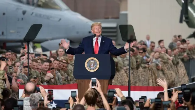 Ông Trump phát biểu trước binh lính Hàn Quốc tại căn cứ quân sự ở nam Seoul 30/6/2019