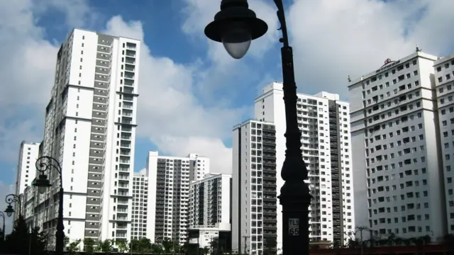 Từ chuyện bản đồ ‘thất lạc’, báo chí Việt Nam tháng 5 đăng nhiều bài phân tích về Thủ Thiêm, cho rằng còn nhiều vấn đề cần giải quyết.