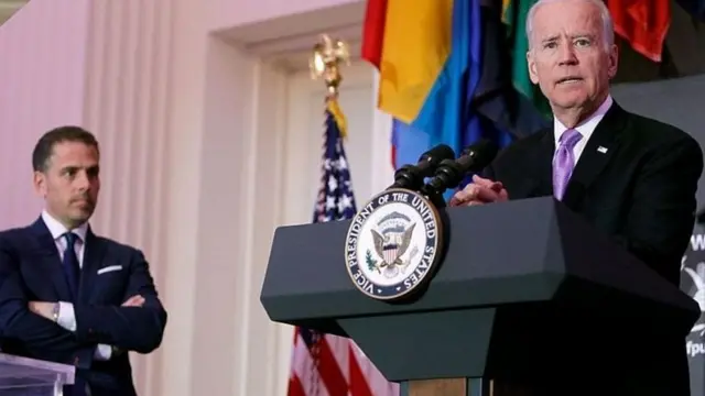 جو بایدن به همراه پسرش هانتر در سال ۲۰۱۶