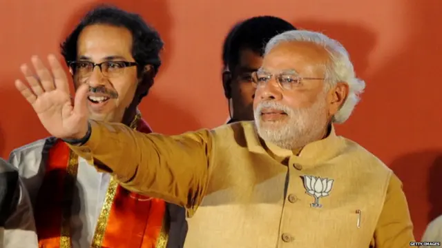 नरेंद्र मोदी आणि उद्धव ठाकरे