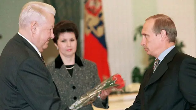 Putin e Boris Yeltsin