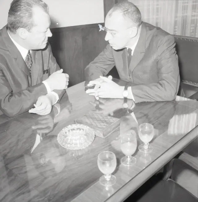 Potpredsednik vlade i ministar spoljnih poslova Zapadne Nemačke - Vili Brant (levo) i šef diplomatije Marko Nikezić (desno)