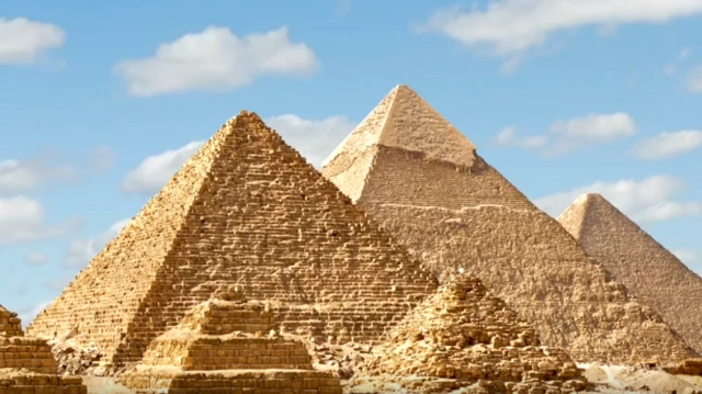 मिस्र का पिरामिड