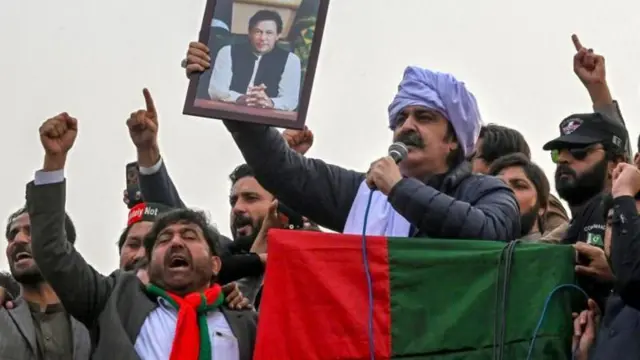 عمران خان 