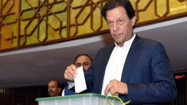 عمران خان 