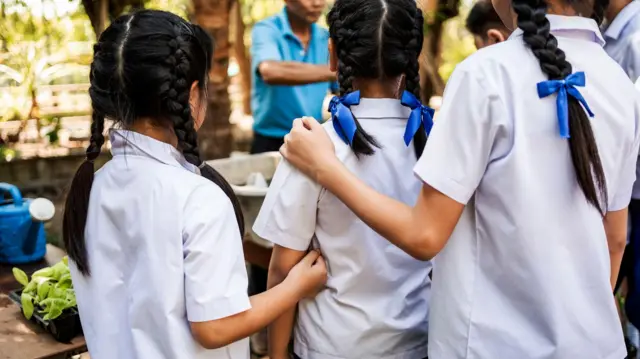 विद्यार्थिनी - प्रातिनिधिक छायाचित्र