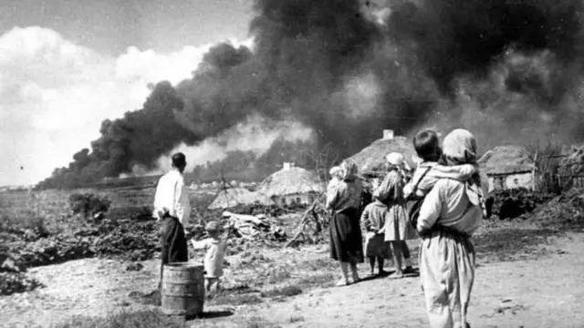 இரண்டாம் உலகப்போர், ஜெர்மனி, ஹிட்லர், சோவியத் ஒன்றியம், ஸ்டாலின், ஆபரேஷன் பார்பரோசா