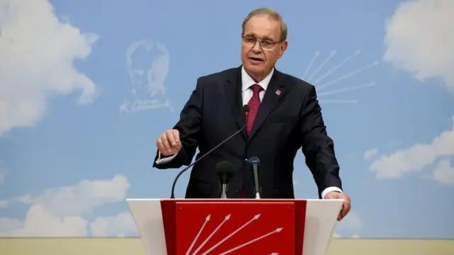 CHP Sözcüsü Faik Öztrak 
