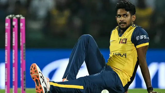 ඔස්ට්රේලියාව සමග තරගයේදී මතීෂ පතිරණ ආබාධයට ලක්වීමෙන් පසු