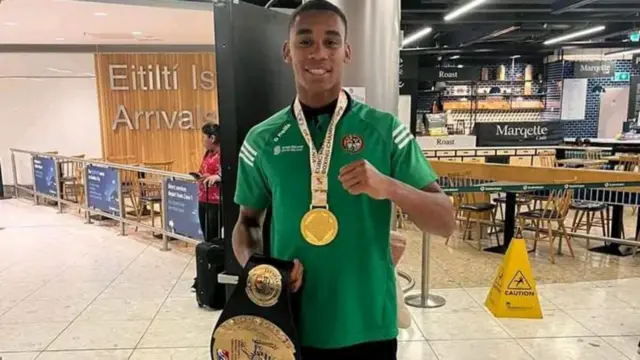 ጋብርኤል ዶሰን በአርሜኒያ በተካሄደው የአውሮፓ ቦክስ ሻምፒዮና ላይ በማሸነፍ የወርቅ ሜዳሊያ ተሸላሚ ሆኗል 