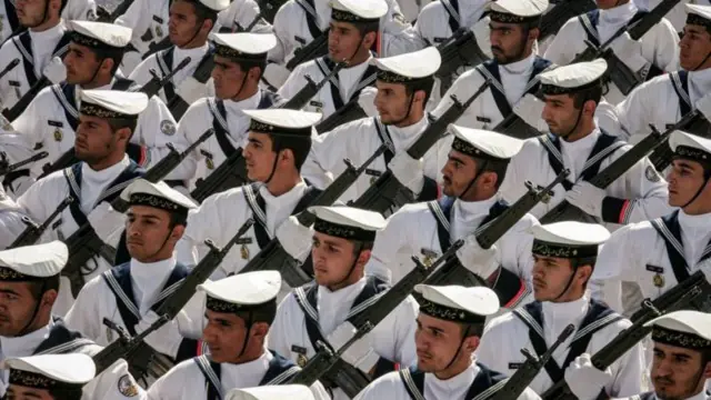 આઈઆરજીસી નેવી 80ના દાયકાથી પર્સિયન ગલ્ફની સુરક્ષાની જવાબદારી સંભાળી રહી છે.