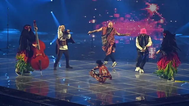 Kaluša orkestar tokom nastupa u torinskom finalu