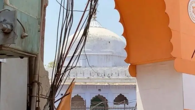 काशी, मशीद, मंदिर