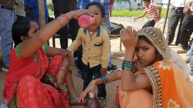 गुजरात में बिहारियों पर हमला