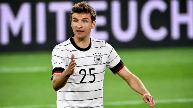 THOMAS MUELLER
