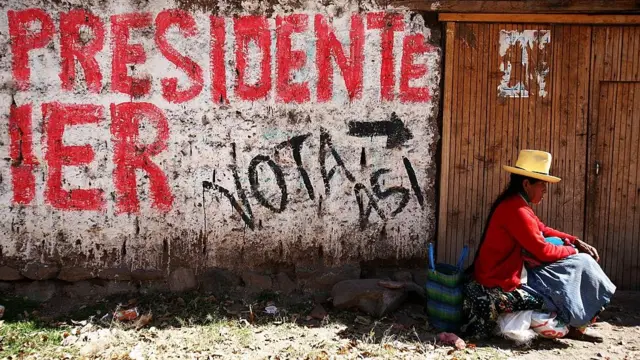 Una mujer peruana cerca de Cuzco