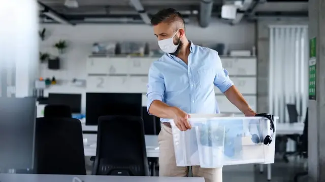 میزان استعفا به بیشترین سطح خود در تاریخ آمریکا رسیده است، اما همچنان بخش کوچکی از نیروی کار را شامل میشود