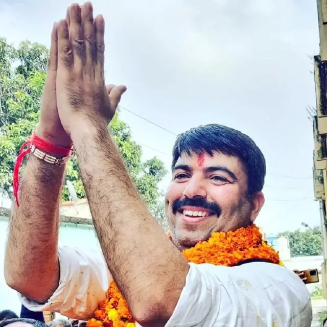 शलभ मणि त्रिपाठी