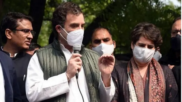 રાહુલ ગાંધી અને પ્રિયંકા ગાંધી