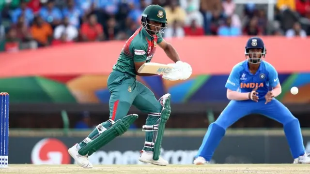 क्रिकेट मैच