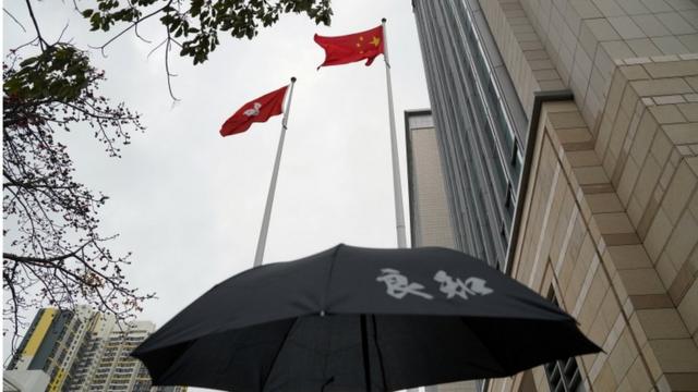 中國全國人大通過改革香港選舉制度的決定後，美國、歐盟和英國分別發表聲明抨擊北京的舉措。