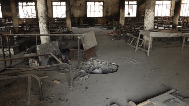 بولان پولیس ٹریننگ سینٹر کا واحد ہاسٹل ہے جہاں ہزار سے بارہ سو کے قریب طلبہ رہ سکتے ہیں۔ اُس رات یہاں 700 طلبہ تھے۔