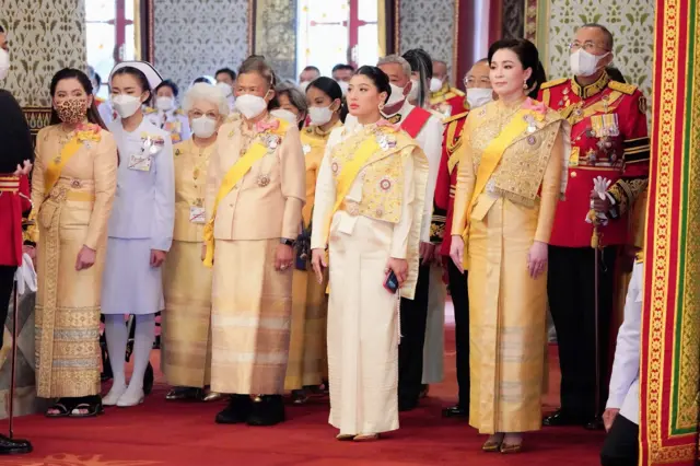 ภาพประกอบ