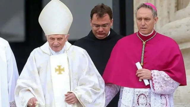 পোপ বেনেডিক্ট পরে এসব ঘটনার জন্য দু:খ প্রকাশ করেন