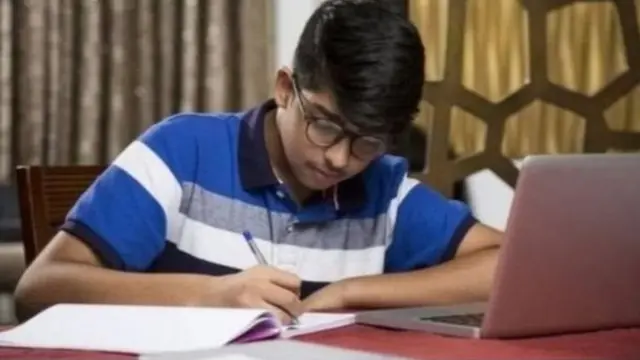 विद्यार्थी