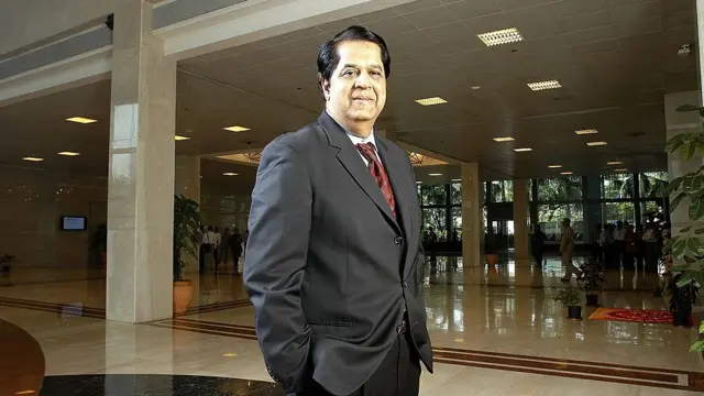 अदानी-हिंडनबर्ग शेयर घोटाला विवाद