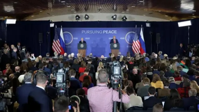 ట్రంప్, పుతిన్ ప్రెస్ కాన్ఫరెన్స్