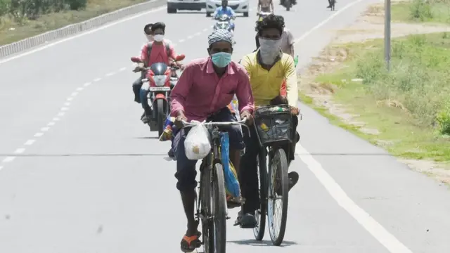 கொரோனா தொடரும் சமூக முடக்கம்: எதற்கெல்லாம் கட்டுப்பாடு? எதற்கெல்லாம் தளர்வு?