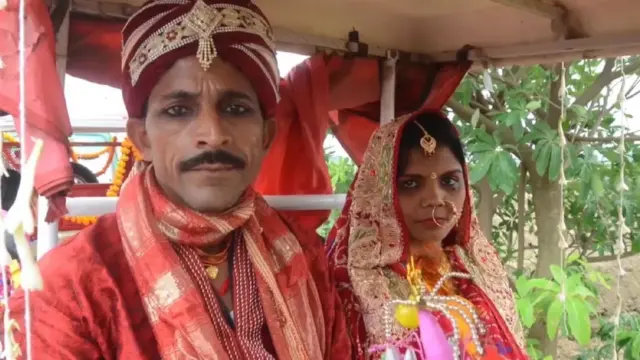 રૂપમ અને રાજકુમારનો લગ્નનો ફોટો