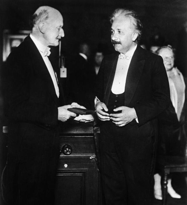 Max Planck y Albert Einsteihn