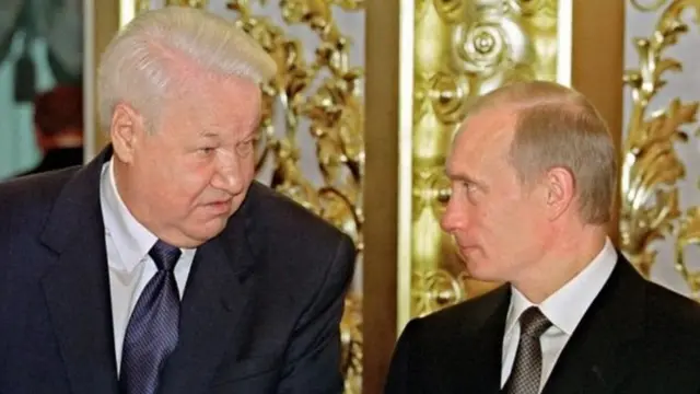 बोरिस येल्तसिन और ब्लादिमीर पुतिन.