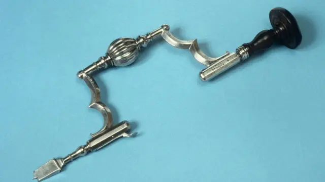 Herramienta para la trepanación