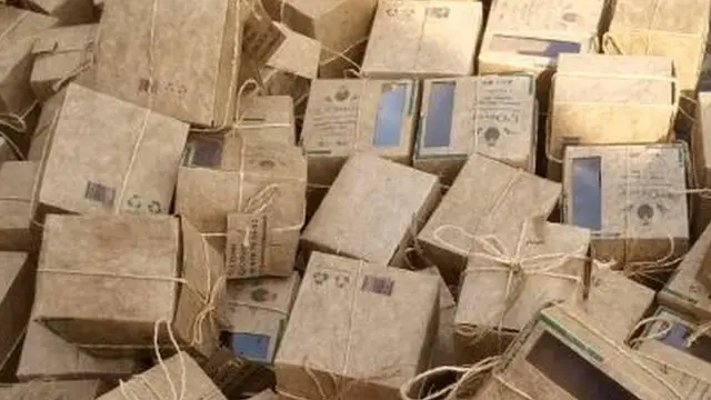 La start-up PRA fabrique des sacs à provisions, des cartons, des rouleaux de papier biodégradables