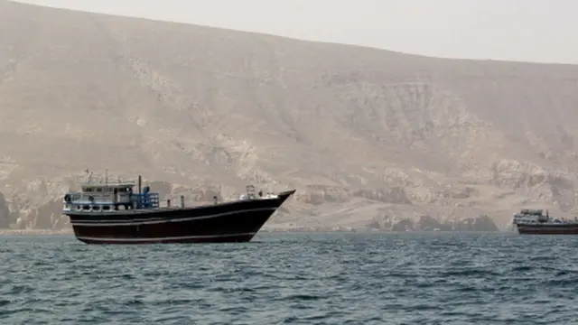 ओमान के नज़दीक समंदर