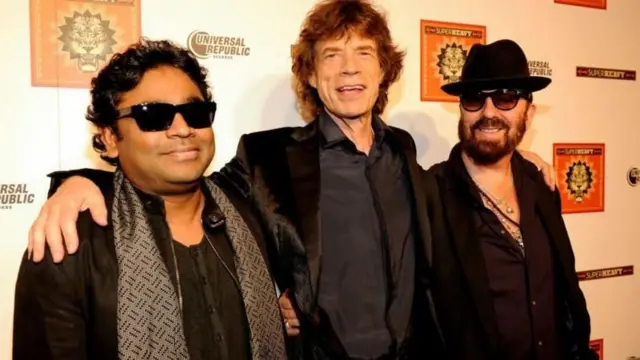 सप्टेंबर 2011 मध्ये, मिक जॅगर आणि डेव्ह स्टीवर्टसोबत 'सुपरहेवी' अल्बमच्या रिलीज दरम्यान ए.आर. रहमान.