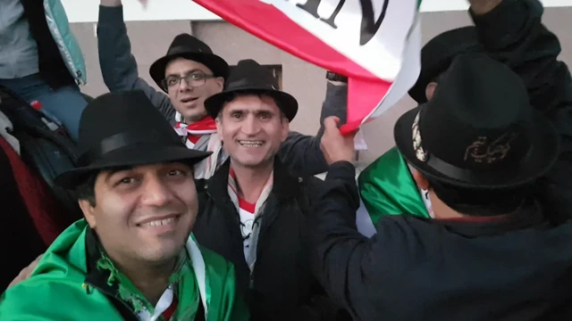 اگر کلاه‌به‌سرها به رستوران می‌رفتند چه می‌شد؟ به این پرسش اساسی در متن پاسخ داده شده