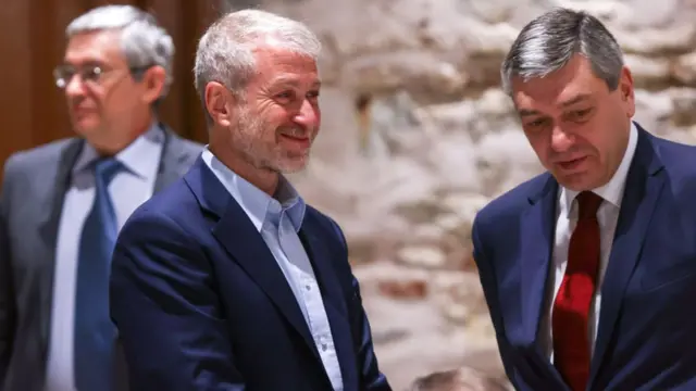 Multimillonario ruso Roman Abramovich en las conversaciones de paz